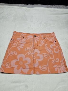✨VTG GAP Coral Orange Mini Skirt with Pink Floral Print